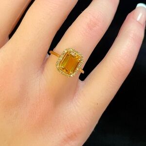 18k real gold ring with citrine and diamond